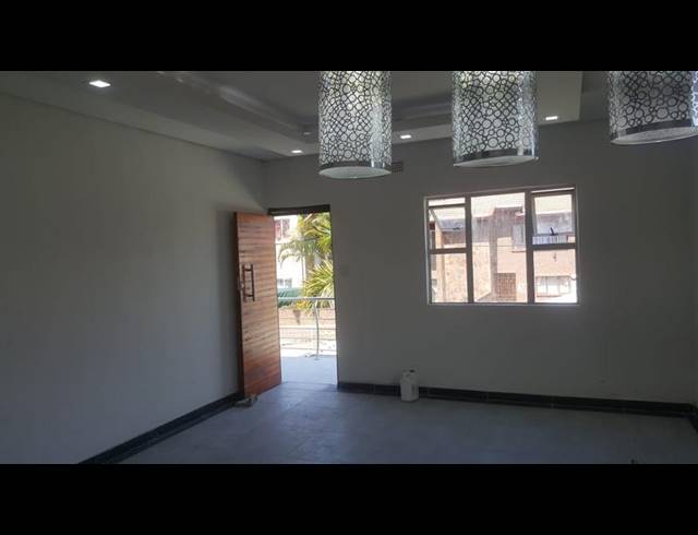 3 BEDROOM PROPERTY TO RENT IN OVERPORT